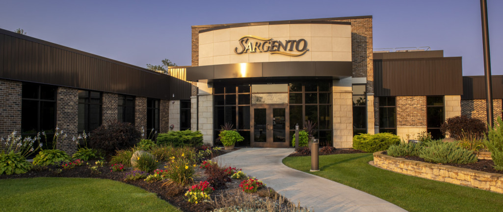 Main Entrance View 6 1