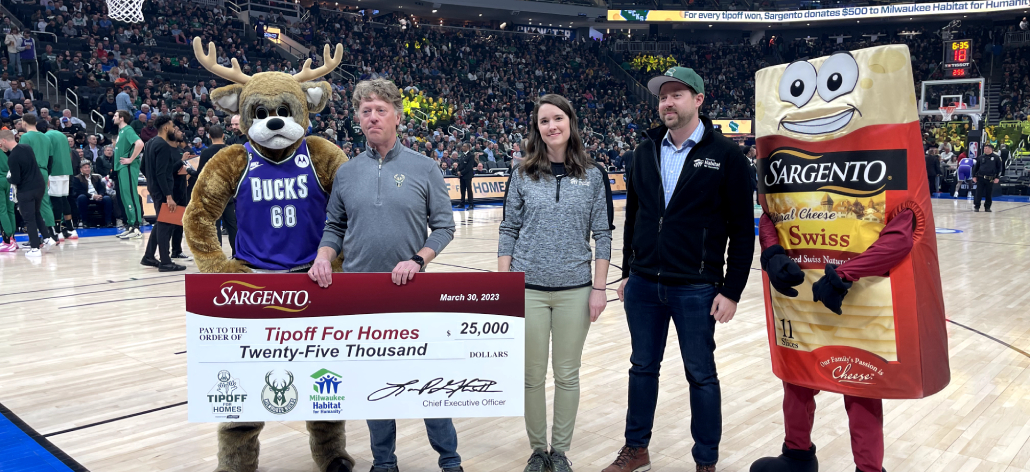 Bucks 1